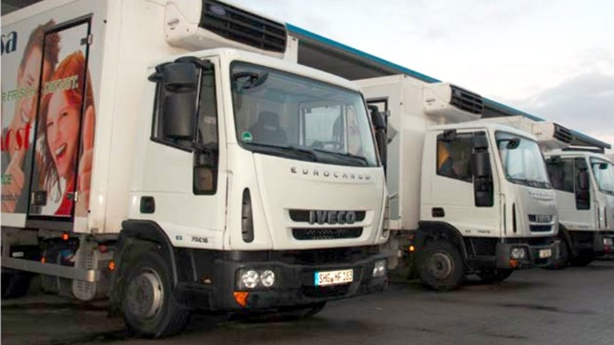 Kühlkoffer für hängenden Fleischtransport